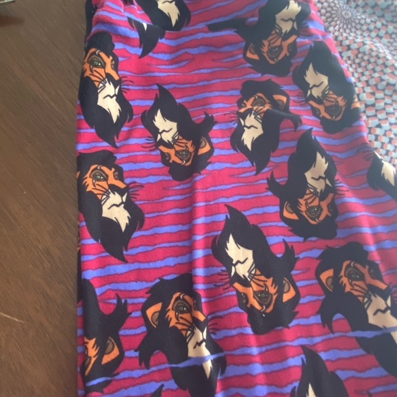 4 for 20 LULAROE leggings - Picture 2 of 5